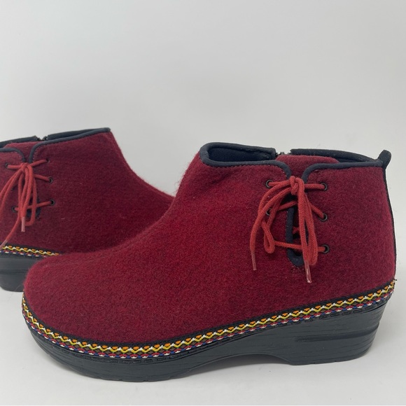 dansko susan ankle bootie